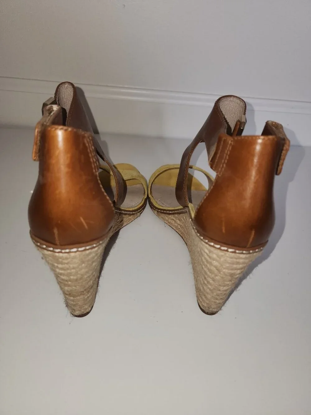 Vince Camuto Yellow Suede and Leather Wedge Size 9